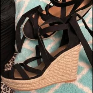 Torrid Wedges